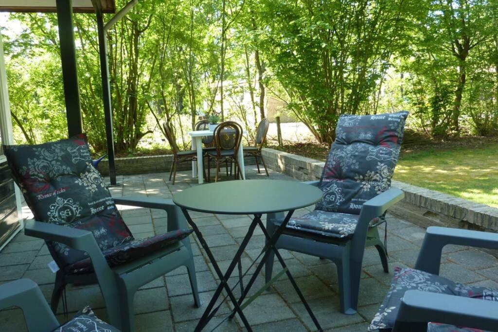 Sfeervolle Villa In Gasselte Drenthe Bij Hemelriek Luaran gambar